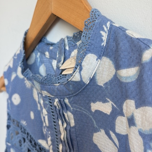 Anthropologie Vanessa Virginia Marissa Floral Top Size 12 - Picture 5 of 9